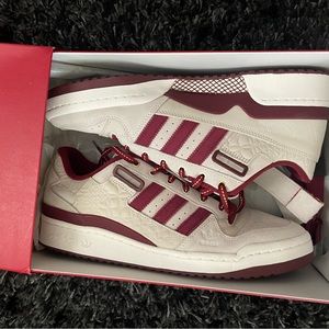 Adidas forum low
